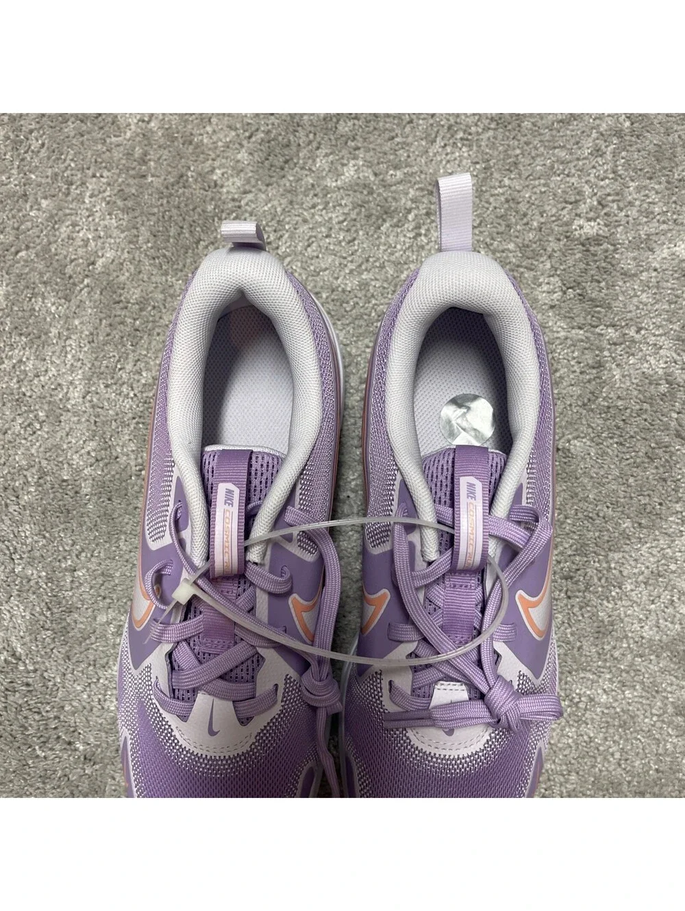 nike sneakers youth 7 new